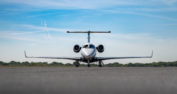 Voluxis-Phenom300-1-cargo-charter Voluxis-Phenom300-1-cargo-charter
